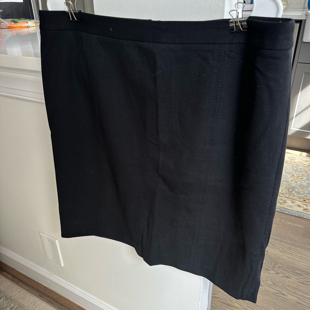 Talbots Black Pencil Skirt Knee-Length Workwear